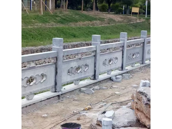 石栏杆